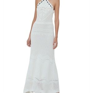 NWT IBADA CROCHET DRESS
Designer: AlexiS
Price: $440
Color: WHITE
Size: XL